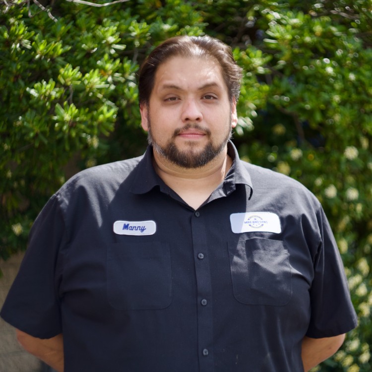 Manny Reyes - Service Technician - Mike and Sons Automotive, Inc.