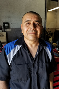 Enrique Hernandez - Service Technician - Mike and Sons Automotive, Inc.
